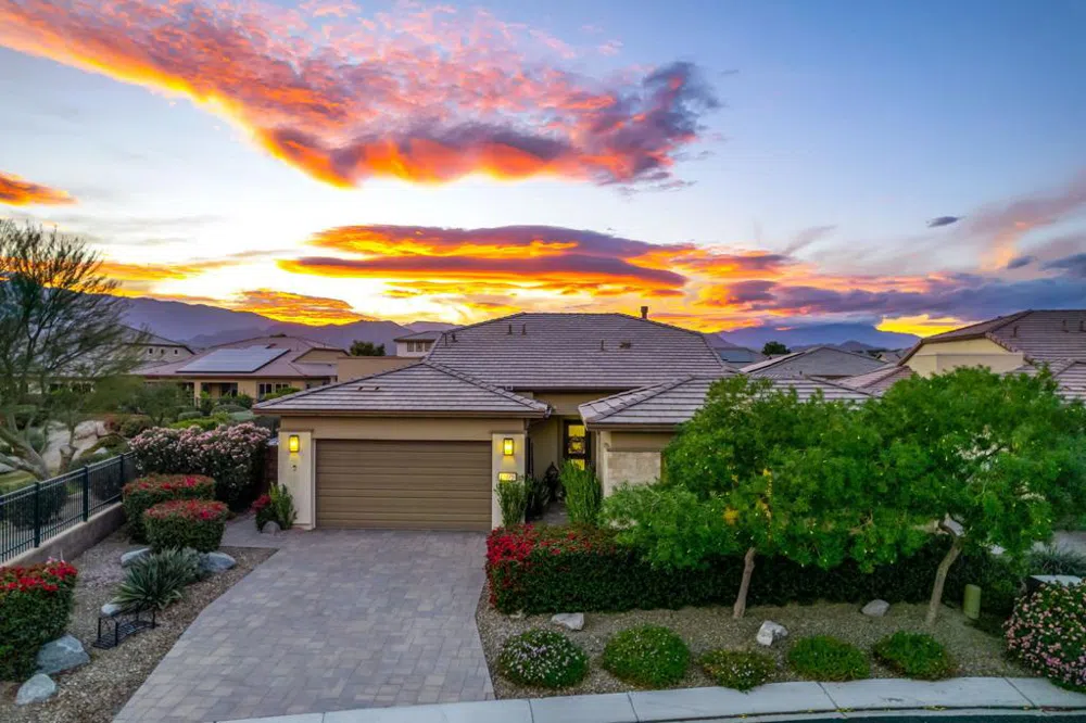 51375 Charlbury Street