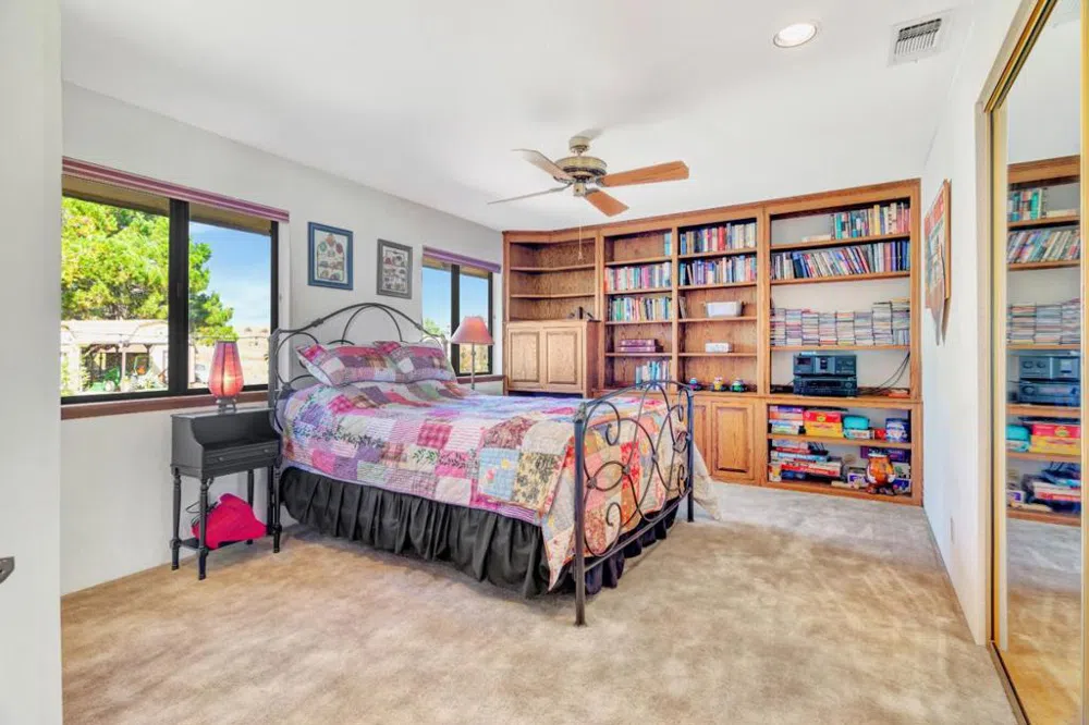 52467 Smith Road Bradley, CA 93426