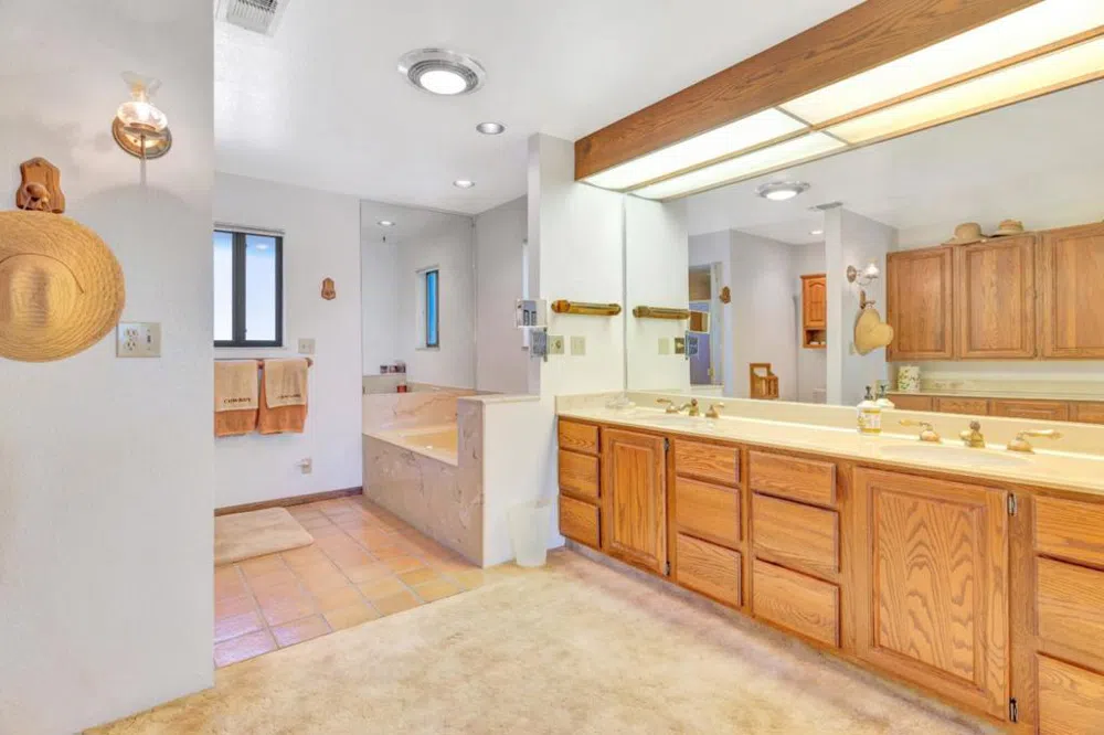 52467 Smith Road Bradley, CA 93426