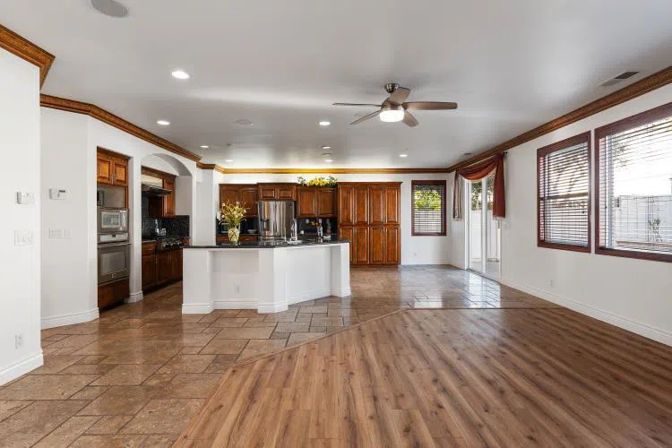 16 Wimbledon Circle Salinas, CA 93906