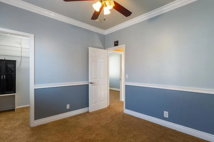 16 Wimbledon Circle Salinas, CA 93906