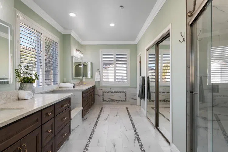 16 Wimbledon Circle Salinas, CA 93906