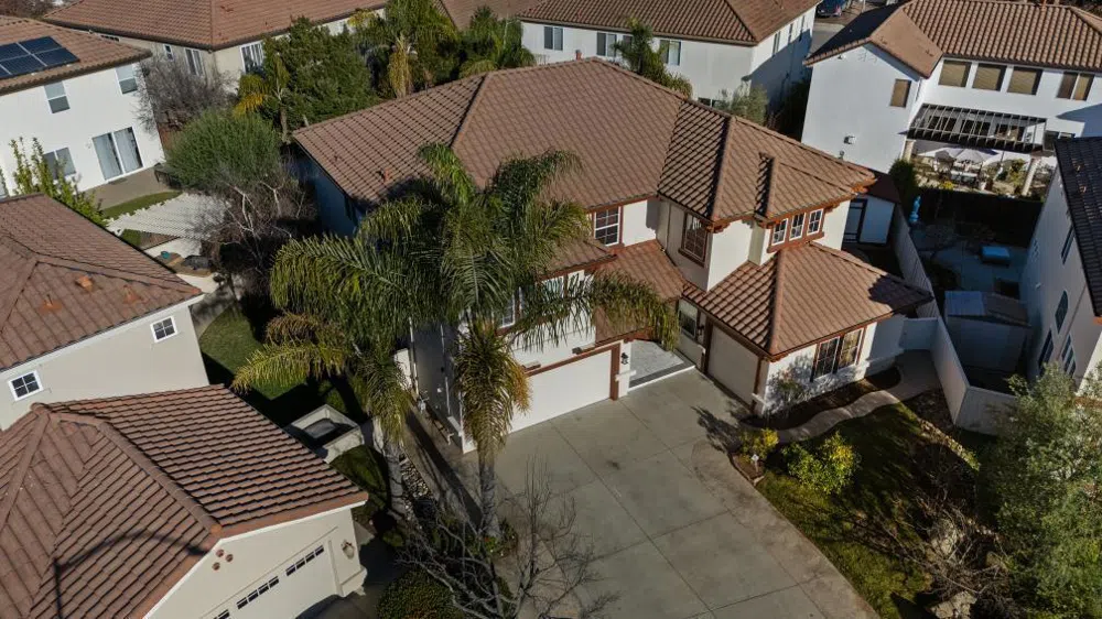 16 Wimbledon Circle Salinas, CA 93906
