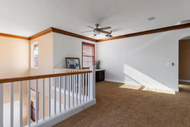 16 Wimbledon Circle Salinas, CA 93906
