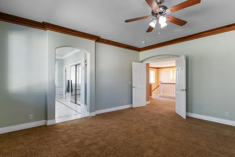 16 Wimbledon Circle Salinas, CA 93906