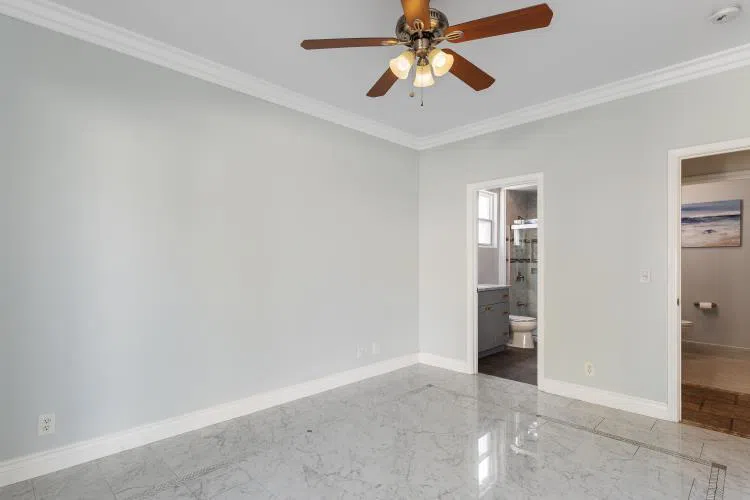 16 Wimbledon Circle Salinas, CA 93906