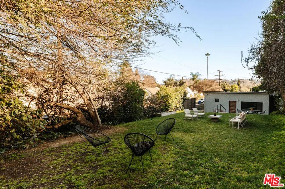 319 Shanley Avenue Los Angeles, CA 90042