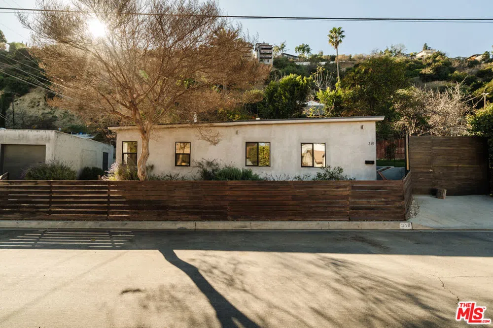 319 Shanley Avenue Los Angeles, CA 90042