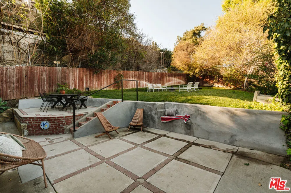 319 Shanley Avenue Los Angeles, CA 90042