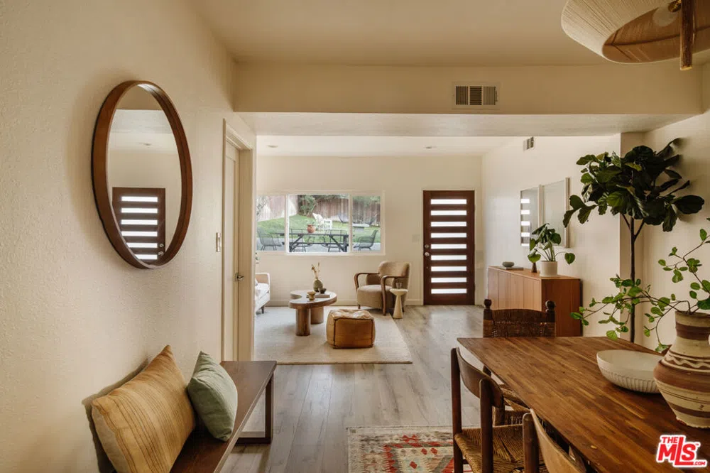 319 Shanley Avenue Los Angeles, CA 90042