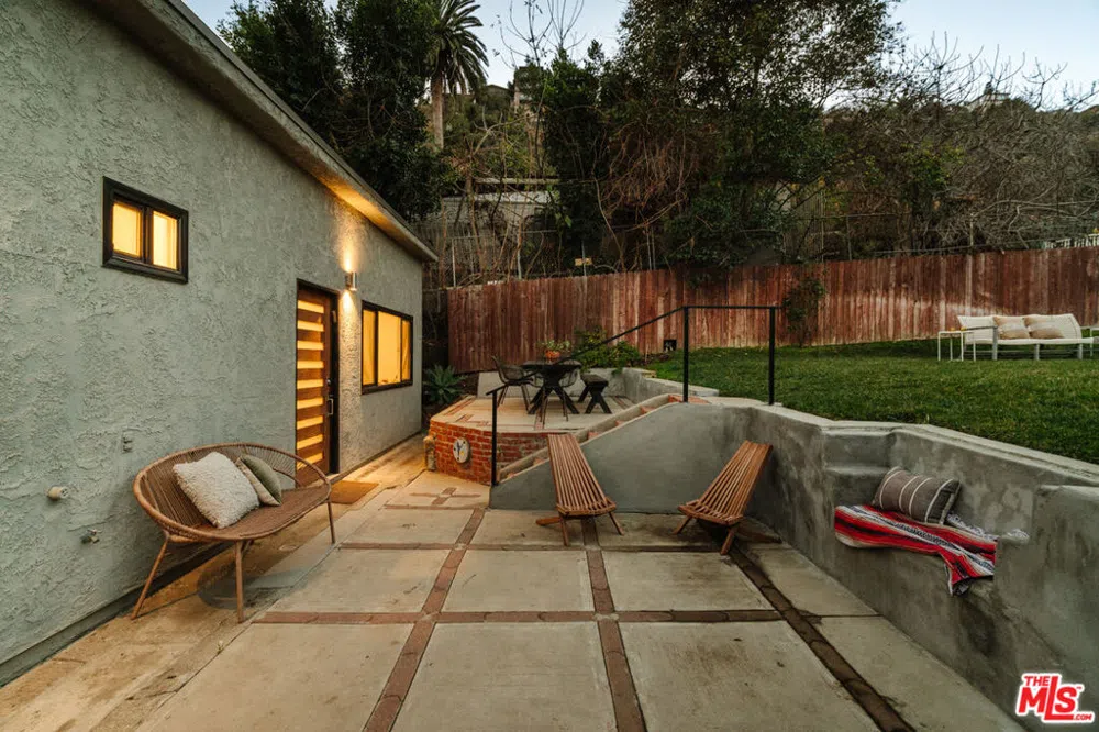 319 Shanley Avenue Los Angeles, CA 90042
