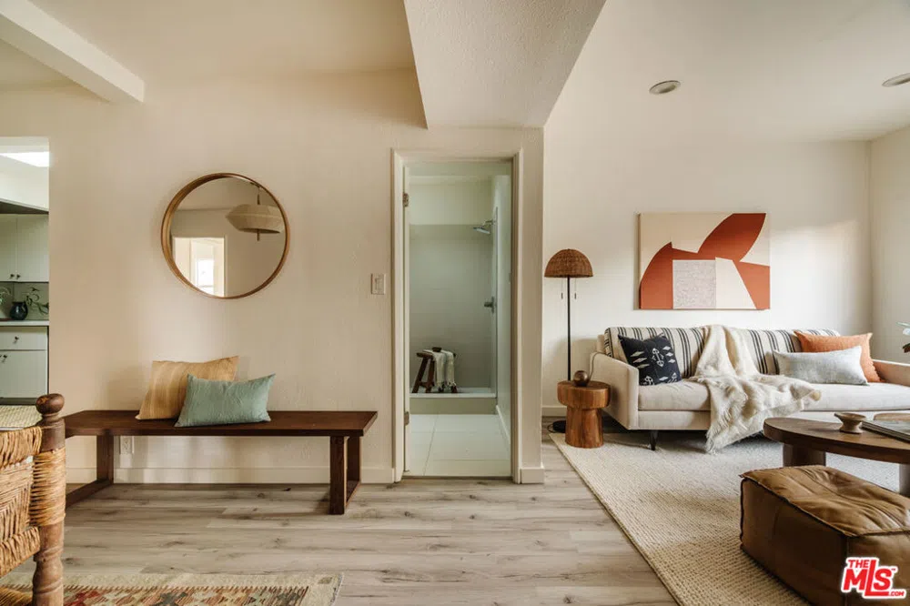 319 Shanley Avenue Los Angeles, CA 90042