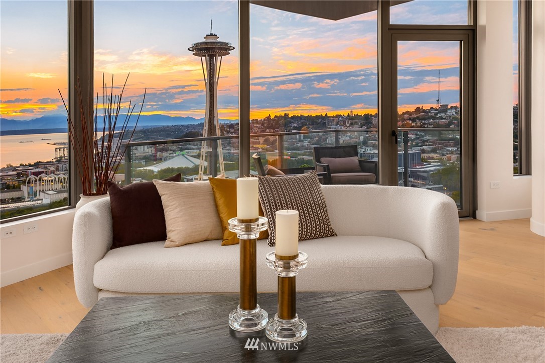 2510 6th Avenue #3008