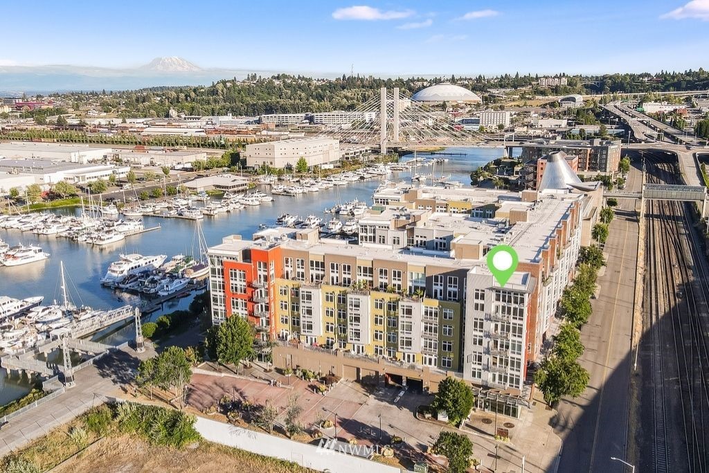 1705 Dock Street #500