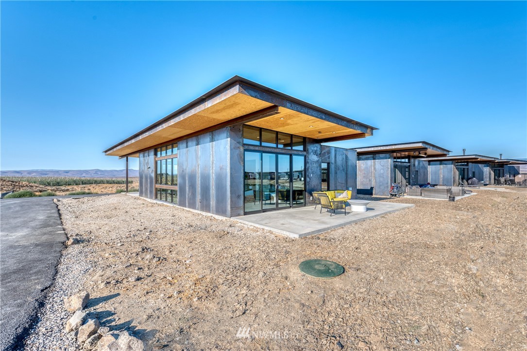 23584 Gorge View Loop Road