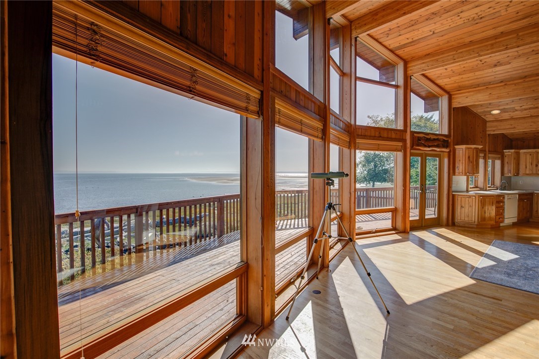 650 Chinook Avenue SE