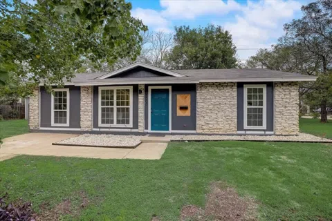 1600 Fair Oaks Drive