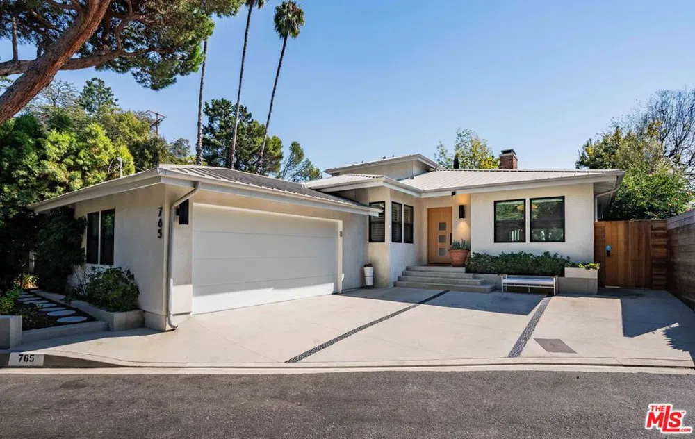 765 Marzella Avenue Los Angeles, CA 90049