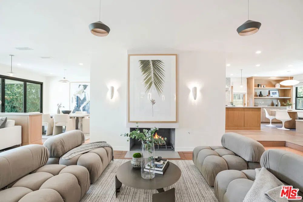 765 Marzella Avenue Los Angeles, CA 90049
