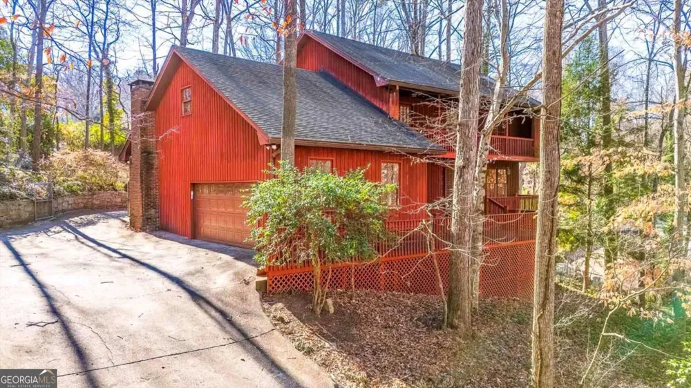 3671 Prestwick Drive