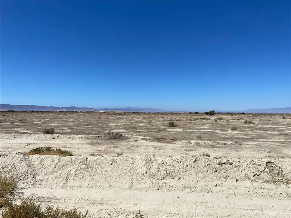 6 Vac/Vic Avenue F12/15 Stw