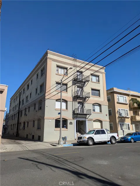 323 W 4th Street #407