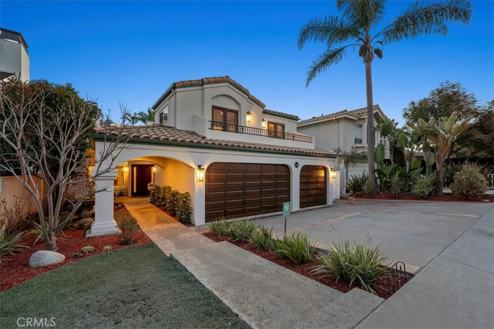 1616 Mathews Avenue Manhattan Beach, CA 90266