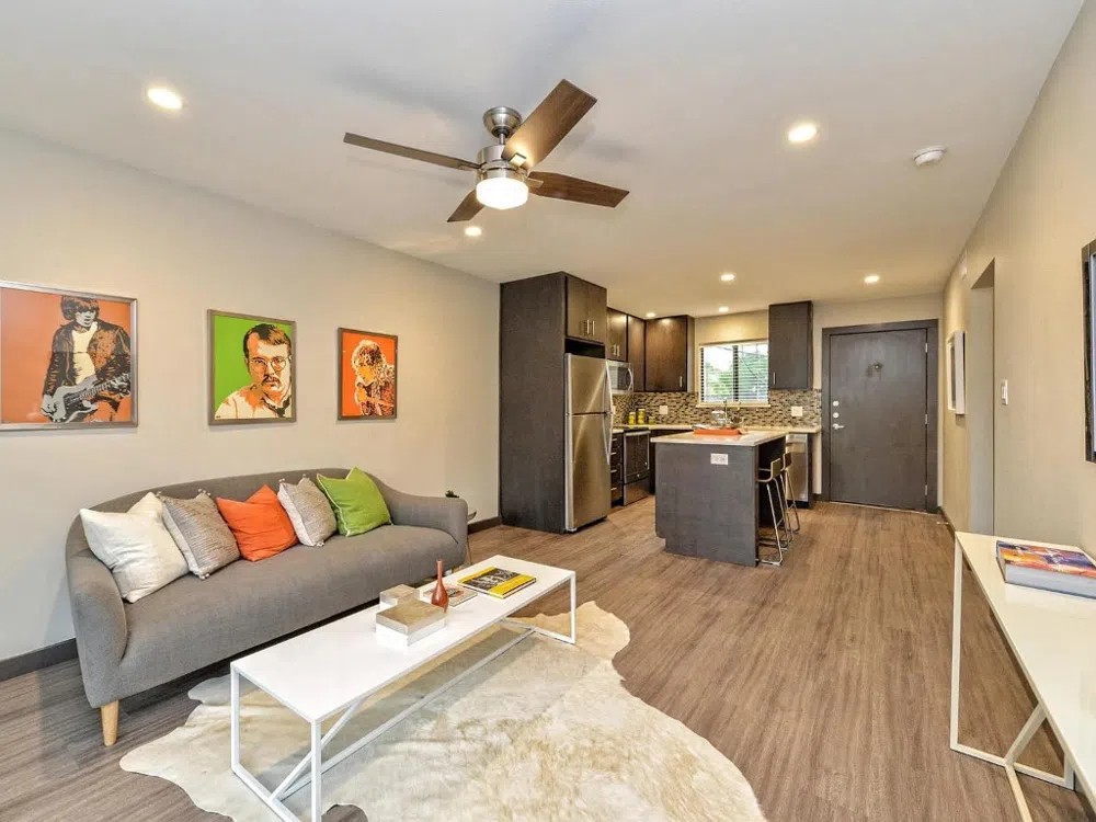 3301 Red River Street #101