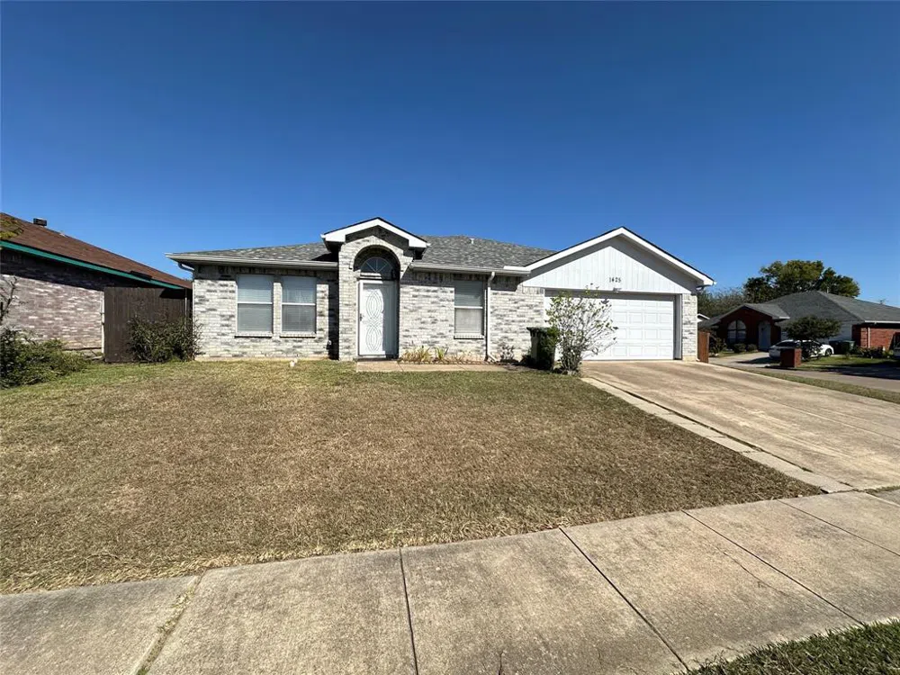 1425 Chesapeake Drive Arlington, TX 76014