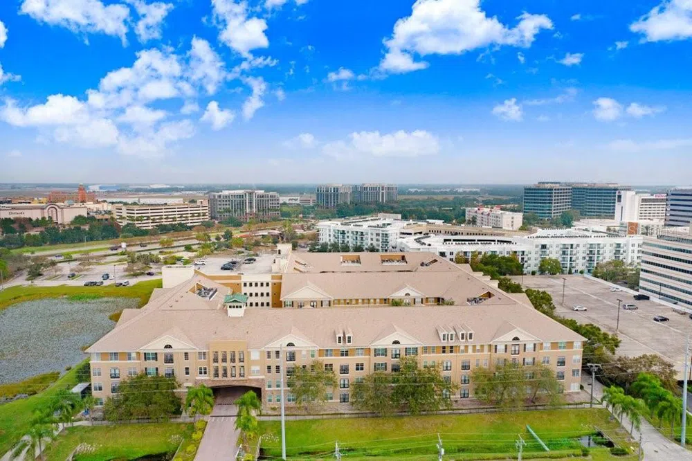 4221 W SPRUCE STREET #1106