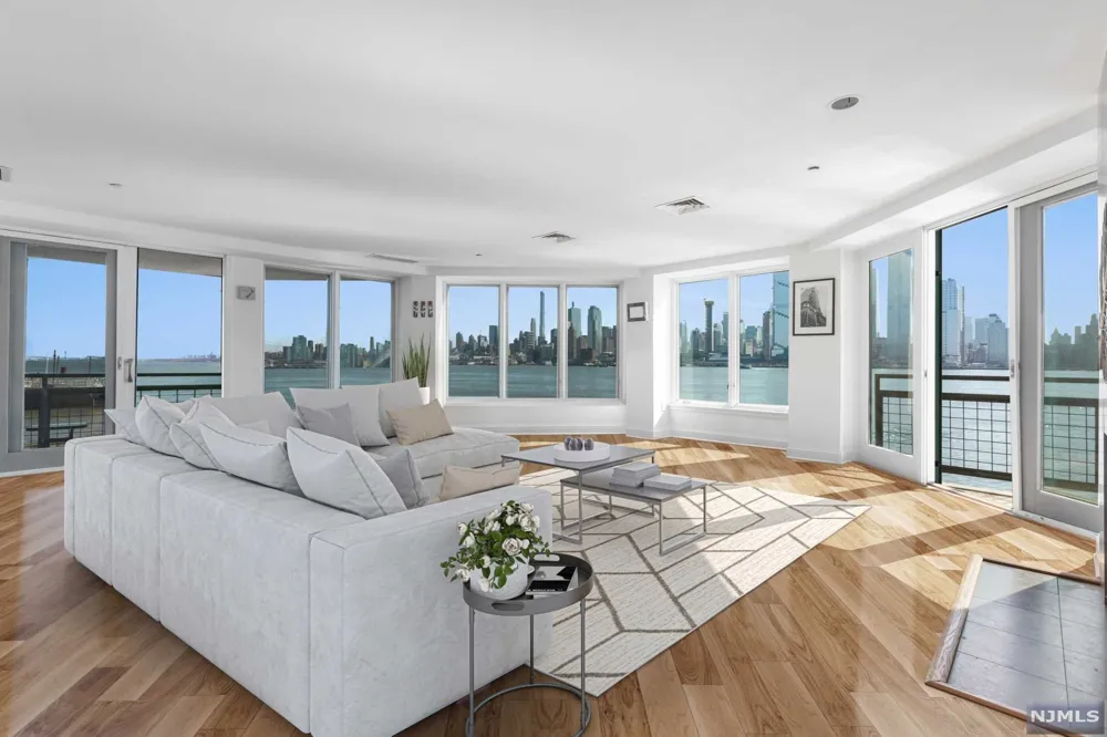 600 Harbor Boulevard