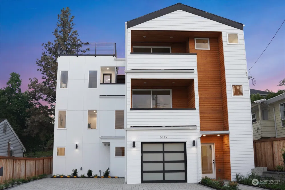 5119 S Brandon Street