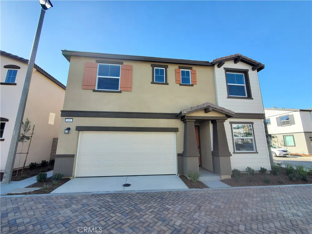 608 E Joseph Privado