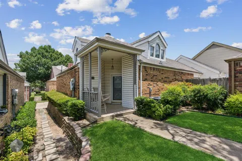 18024 Whispering Gables Lane