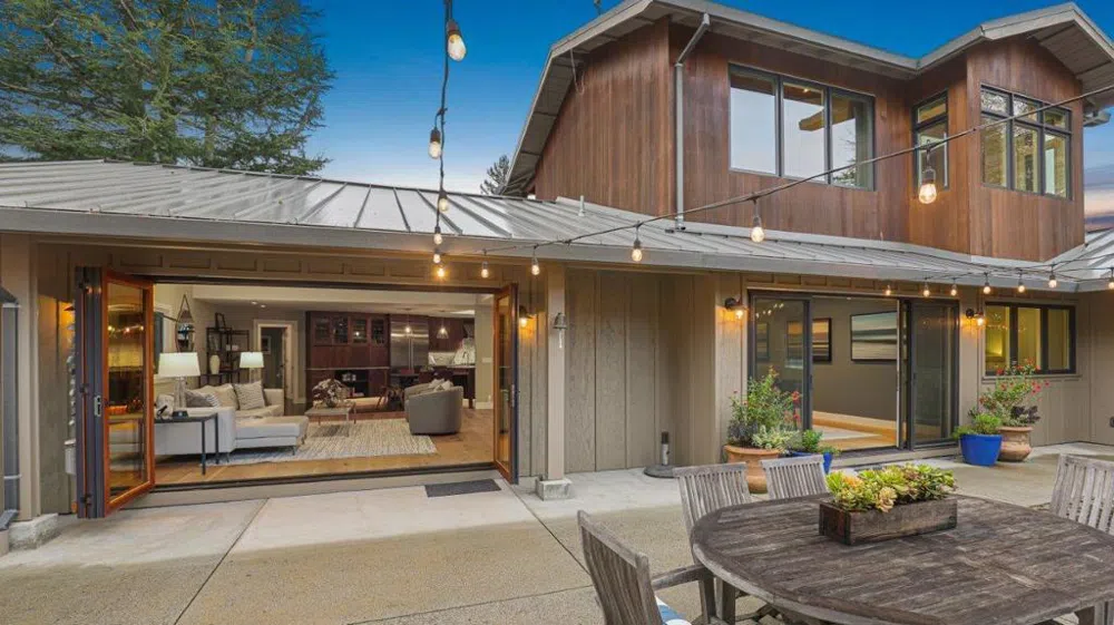 171 Gabarda Way Portola Valley, CA 94028