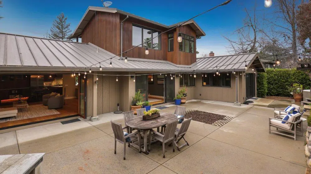 171 Gabarda Way Portola Valley, CA 94028