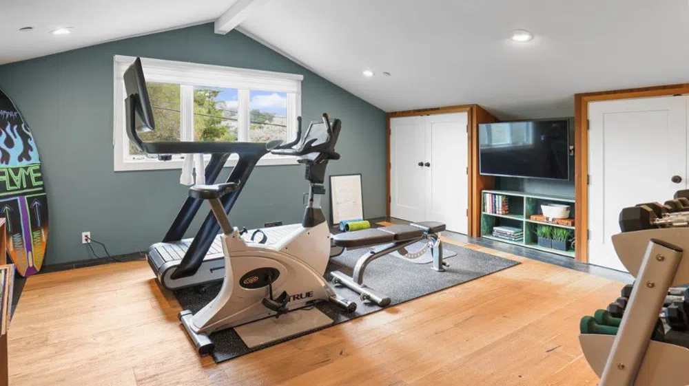 171 Gabarda Way Portola Valley, CA 94028