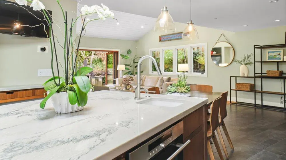 171 Gabarda Way Portola Valley, CA 94028