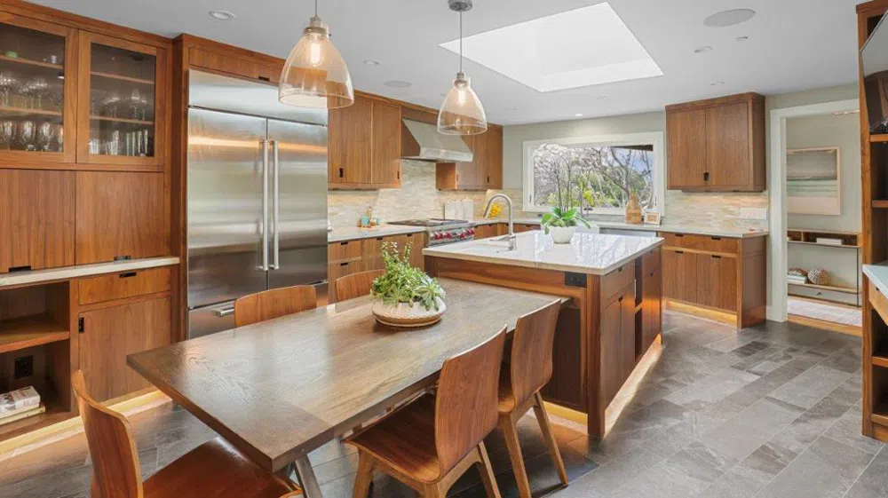 171 Gabarda Way Portola Valley, CA 94028