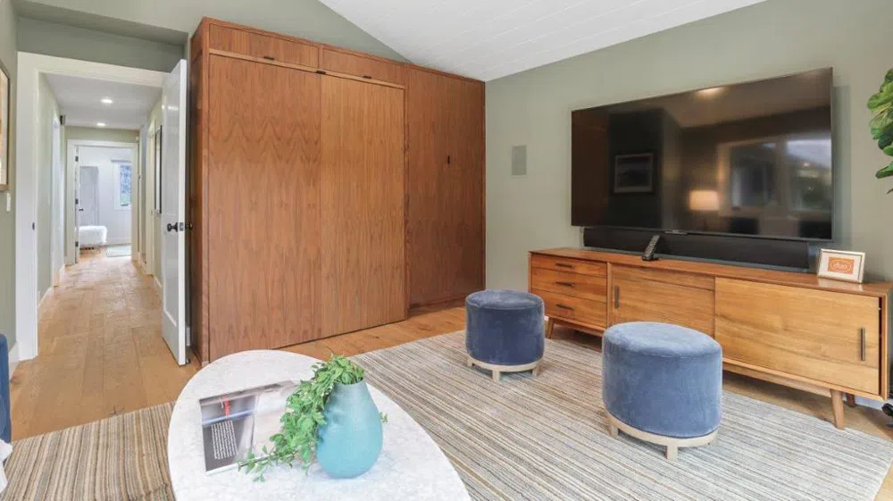 171 Gabarda Way Portola Valley, CA 94028