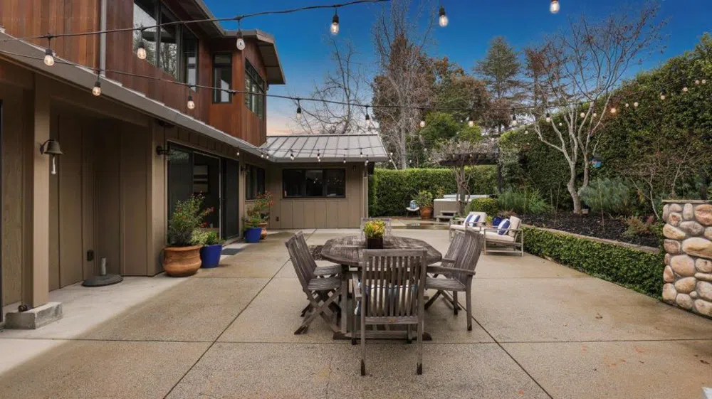 171 Gabarda Way Portola Valley, CA 94028
