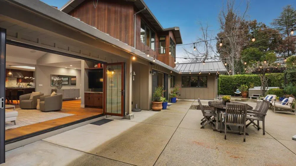 171 Gabarda Way Portola Valley, CA 94028