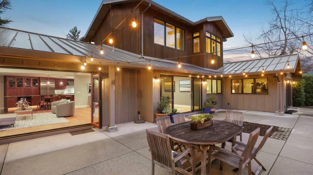 171 Gabarda Way Portola Valley, CA 94028