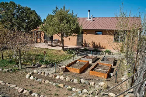 2669 Happy Hollow Way