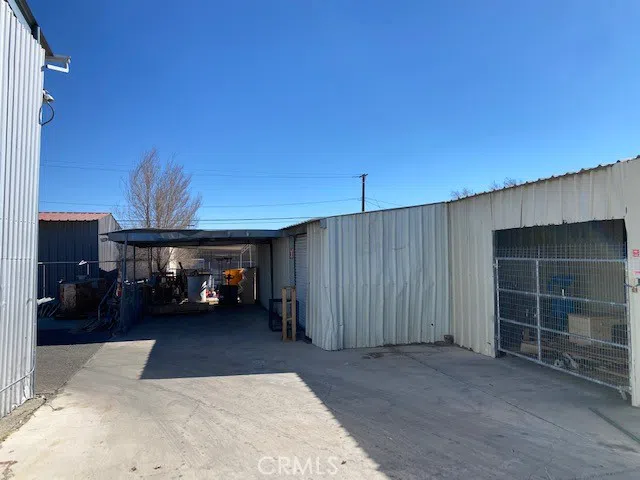 16770 Yucca Hesperia, CA 92345