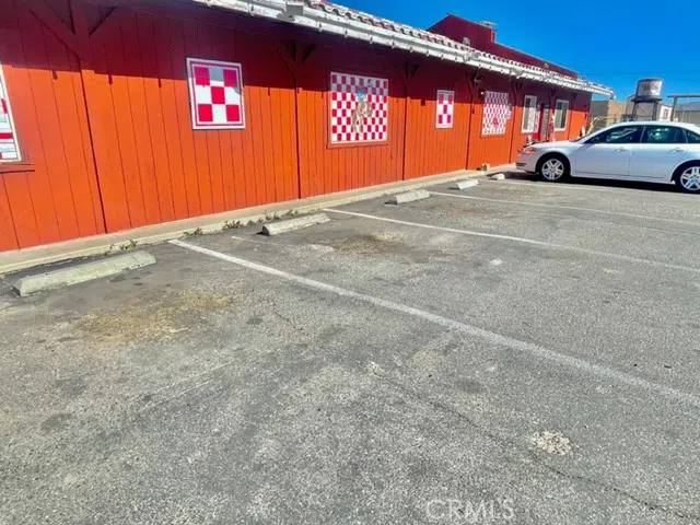16770 Yucca Hesperia, CA 92345