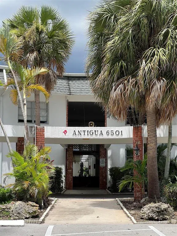 6501 Winfield Boulevard #A-18