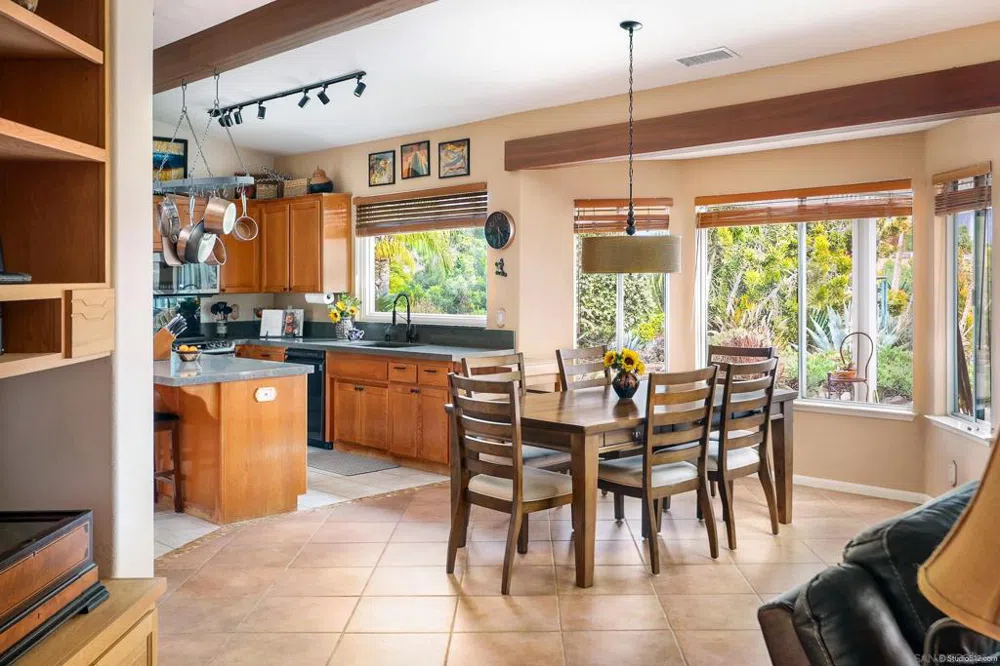 15630 Brenda Way Valley Center, CA 92082