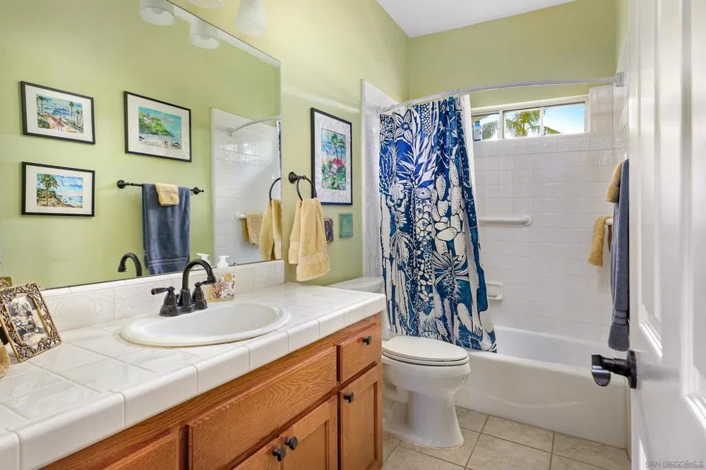 15630 Brenda Way Valley Center, CA 92082