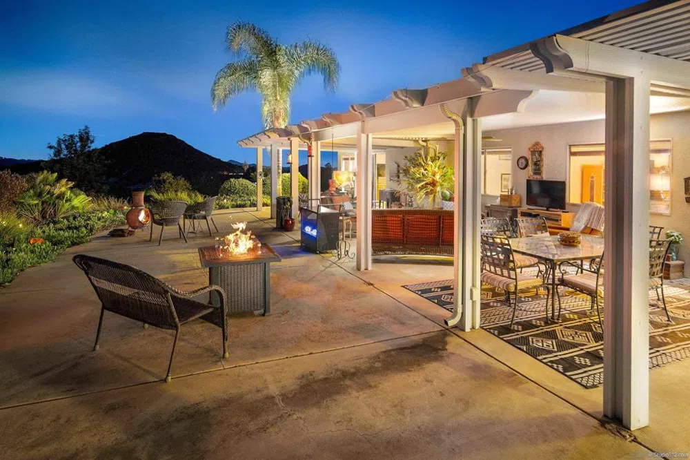 15630 Brenda Way Valley Center, CA 92082